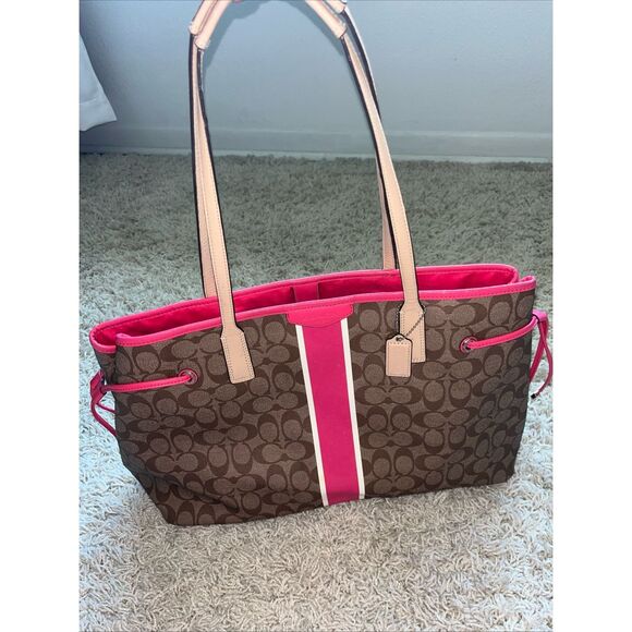 Coach F29064 Signature Stripe Large Carryall Handbag Purse - Picture 1 of 14